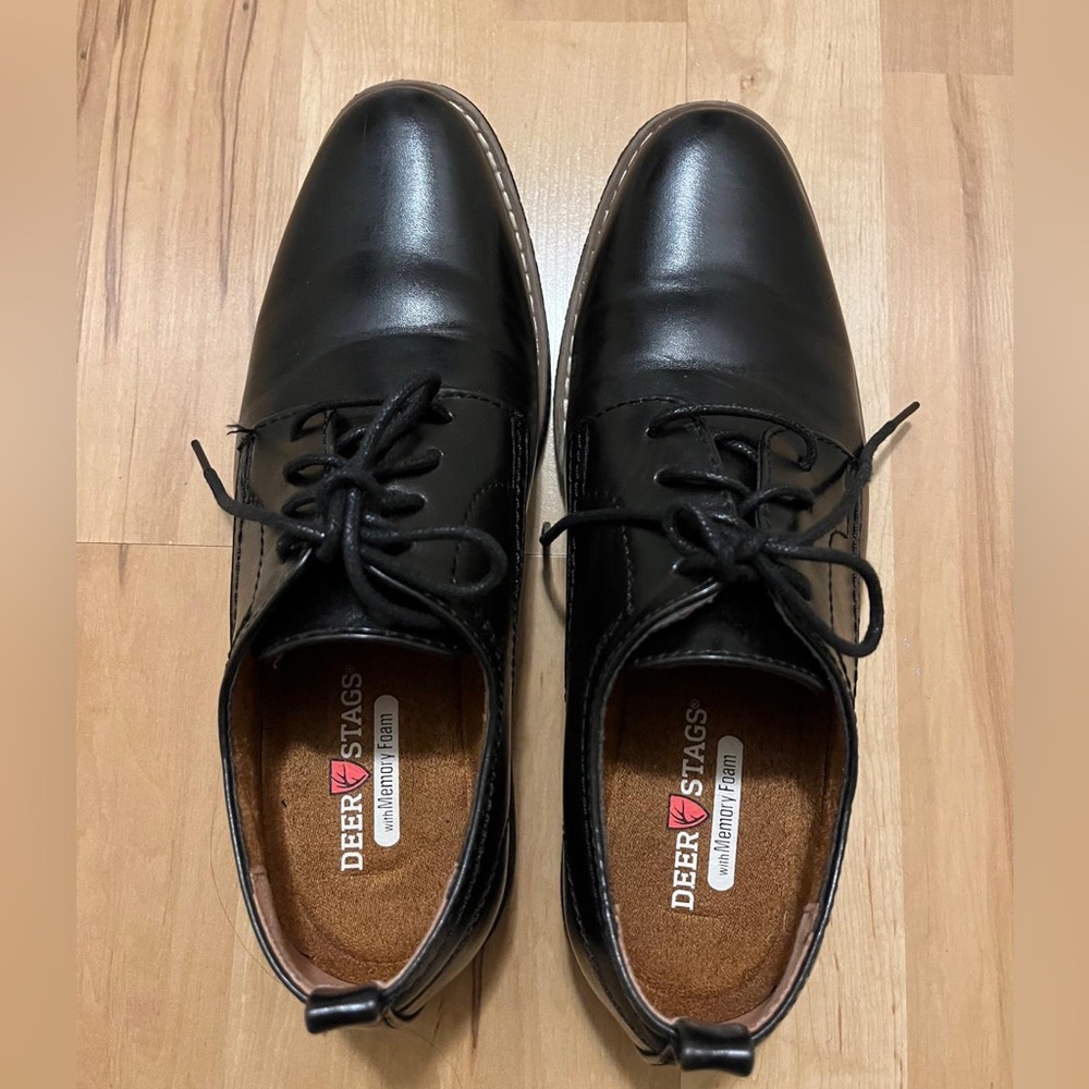 Deer Stags Boys Gabe Oxford Like New